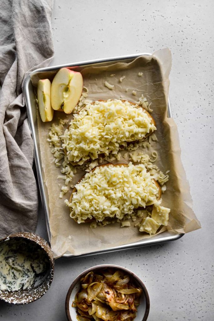 Caramelized Onion and Apple Grilled Cheese Sandwich