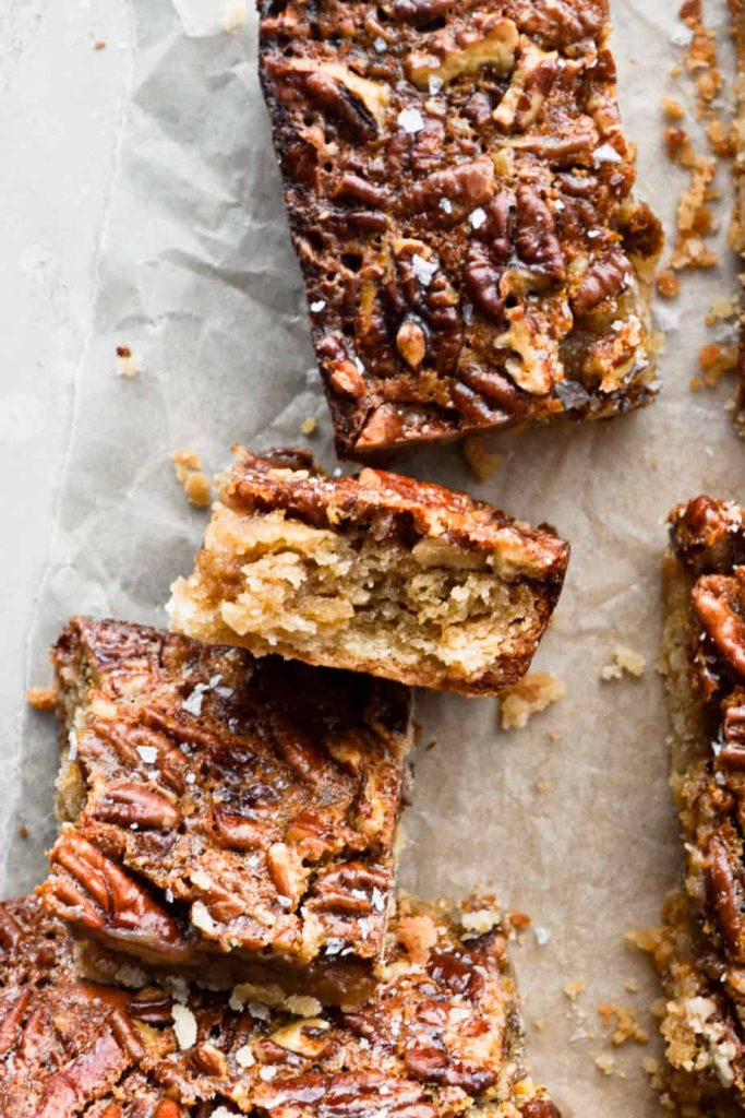 Maple Pecan Pie Shortbread Bars