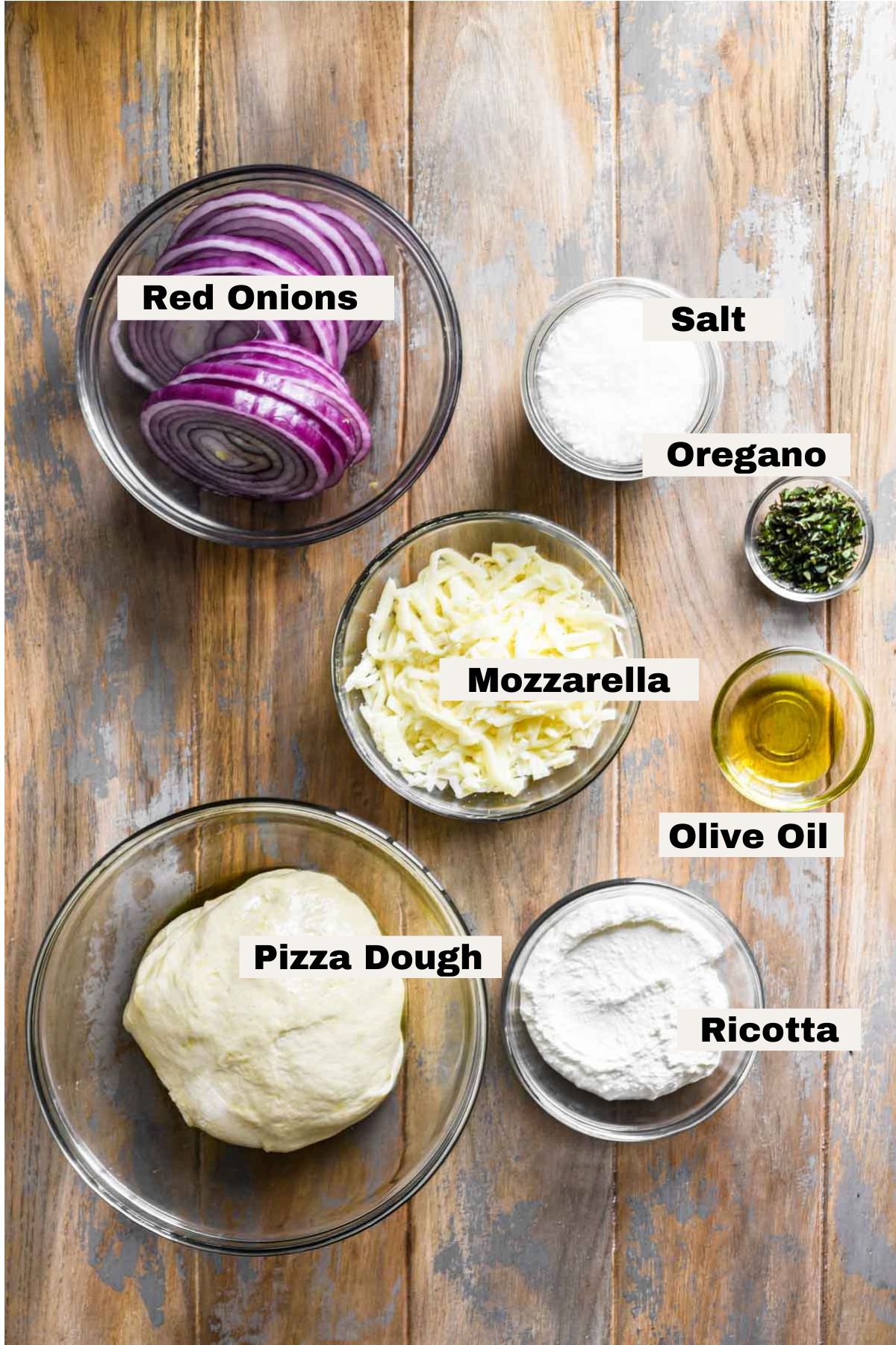 Ingredients to make red onion white pizza.